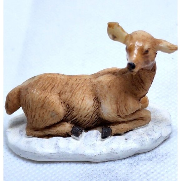 Lemax Kneeling Deer Miniature Shelf Sitter Home Decor Animal - Picture 9 of 12